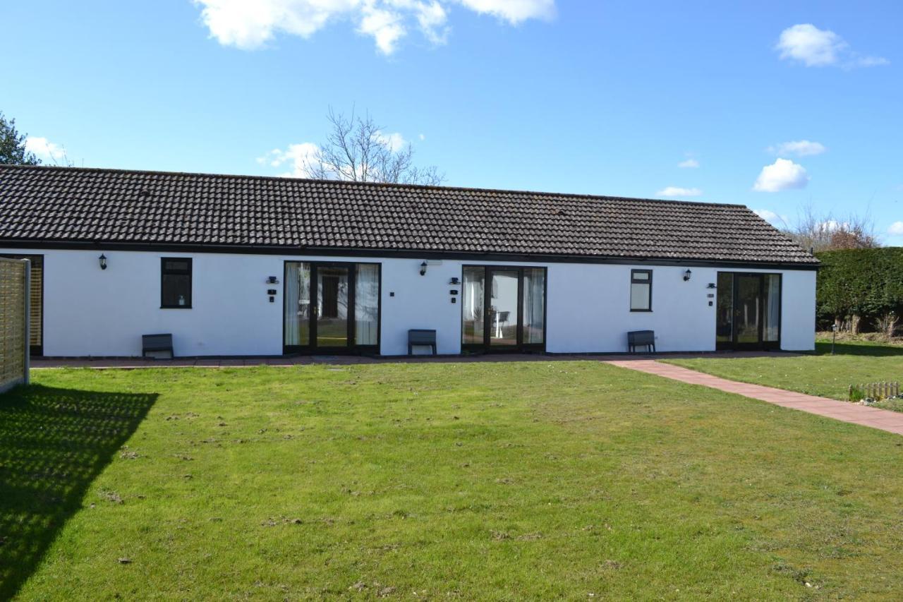 Number 5 - Lytton Tree Lodge, Reydon, Southwold Eksteriør billede