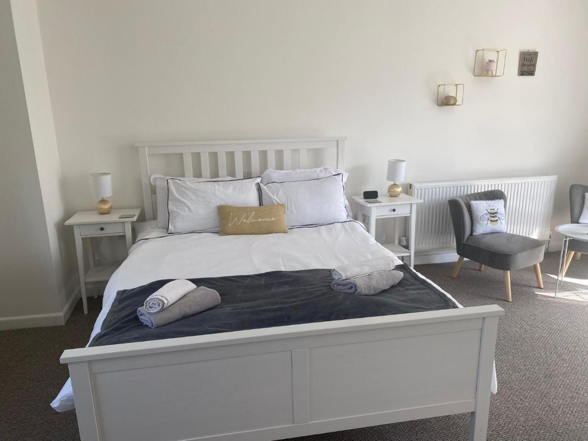 Number 5 - Lytton Tree Lodge, Reydon, Southwold Eksteriør billede